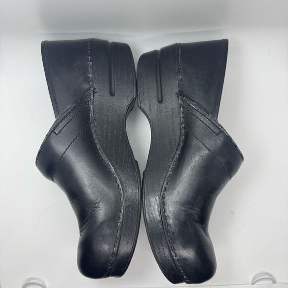 Dansko Professional Cabrio Clog - Picture 2 of 8